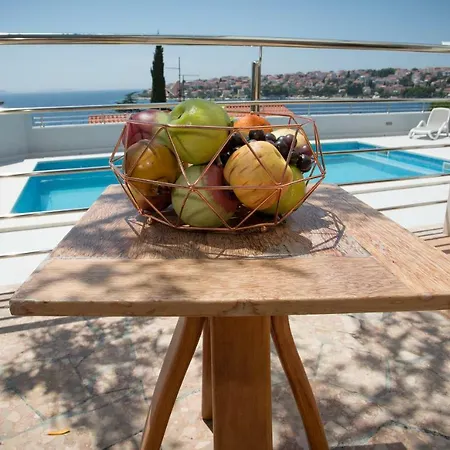 Apartmán Charming Modern House With The New Swimming Pool - Maya 1 *